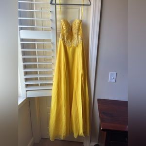 Clarisse - 8021 Embroidered Deep V-neck A-line Gown